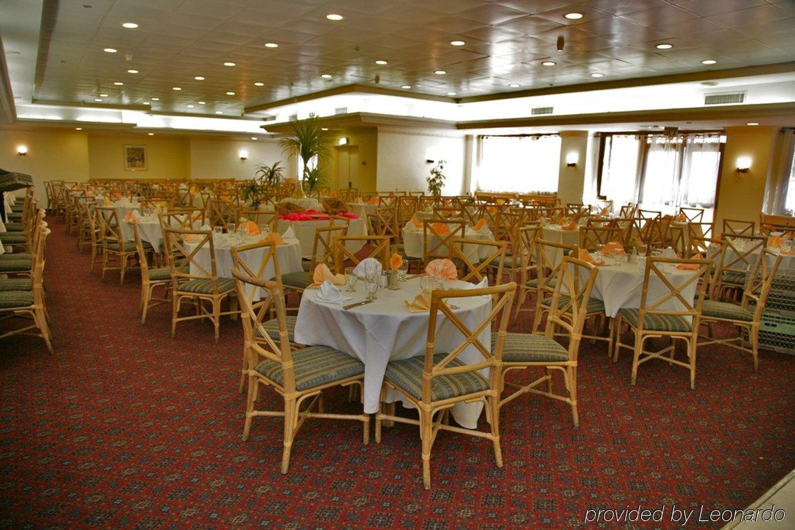 Hotel Caesar Premier